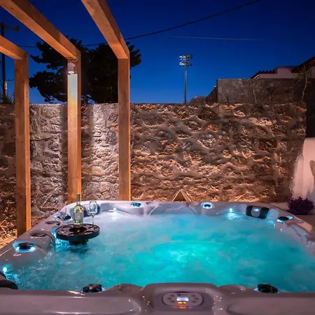 Rosemary Suites And More.... Mykonos Town